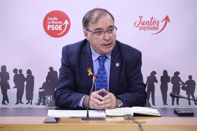 El diputado del PSOE en las Cortes de C-LM Fernando Mora