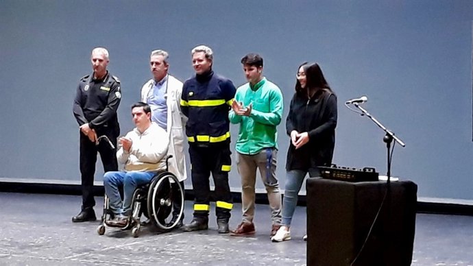 Charla 'Sobre Ruedas' a alumnos de San Roque y Castellar