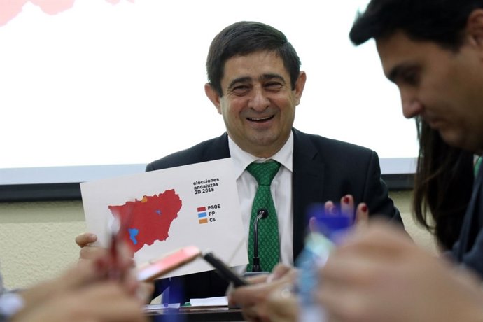 Reyes durante la Ejecutiva Provincial