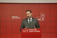 Ábalos dice ahora que el PSOE no pedirá la renuncia de Susana Díaz si pierde el Gobierno en Andalucía