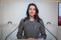 Arrimadas asegura que Cs irá a la investidura en Andalucía y pide la abstención del PSOE