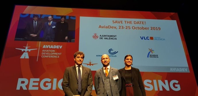 Inauguración del foro en València