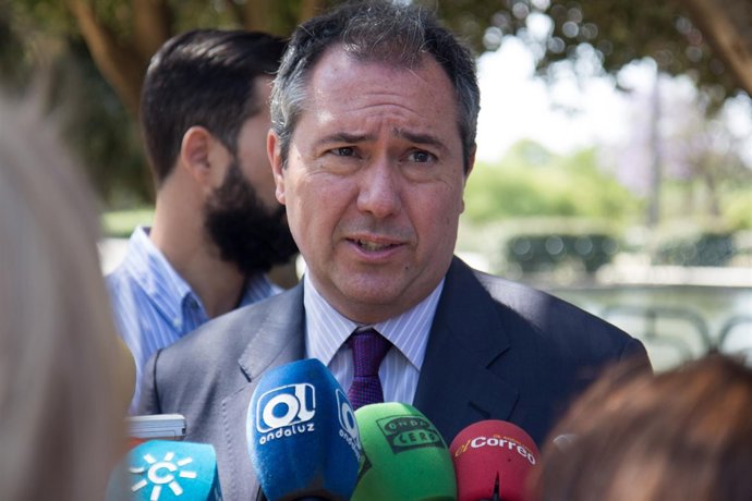 El alcalde de Sevilla, Juan Espadas