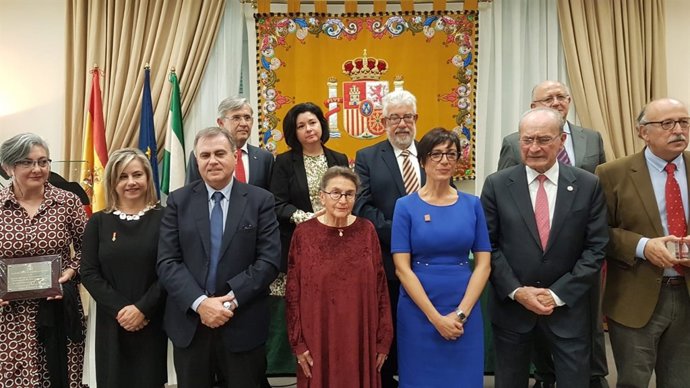 Acto conmemoración de 40 años de Constitución en Subdelegación