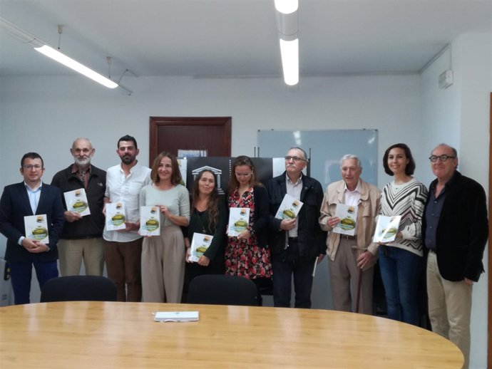 La Dirección General de Salud Pública, el IdISBa y Unesco presentan un libro