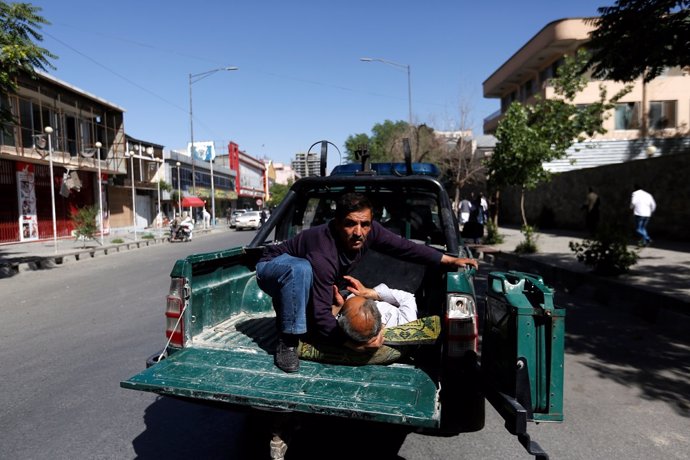 Atentado suicida con camión bomba en KAbul, Afganistán