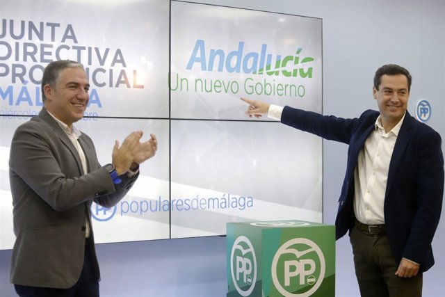 Juanma Moreno PP-A con elías bendodo pP málaga tras elecciones