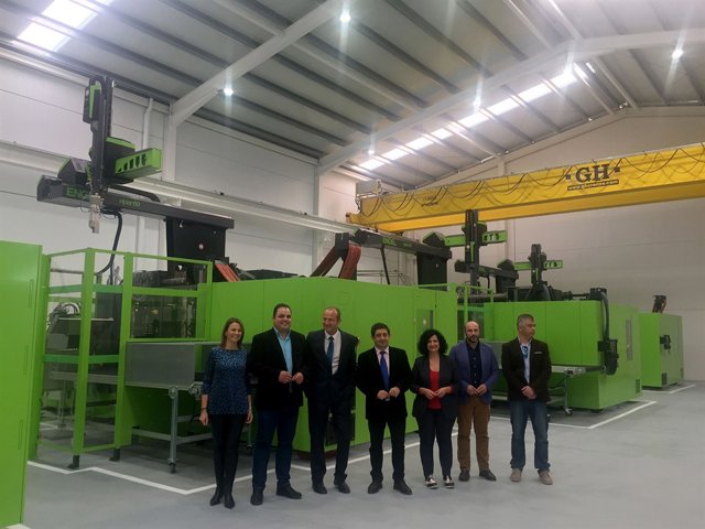 Inauguración de las nuevas instalaciones de Kit Online