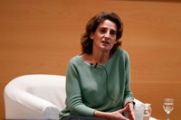 Teresa Ribera asegura que es partidaria de prohibir toros y caza y la RFEC califica sus declaraciones de "ignorancia"