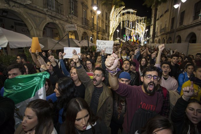 Manifestación contra Vox en Huelva