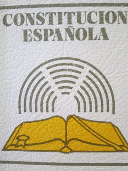 La Constitución Española, Editada Por Civitas