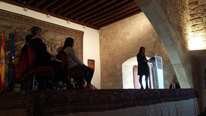 Presidenta del Govern en l'acte de Constitució