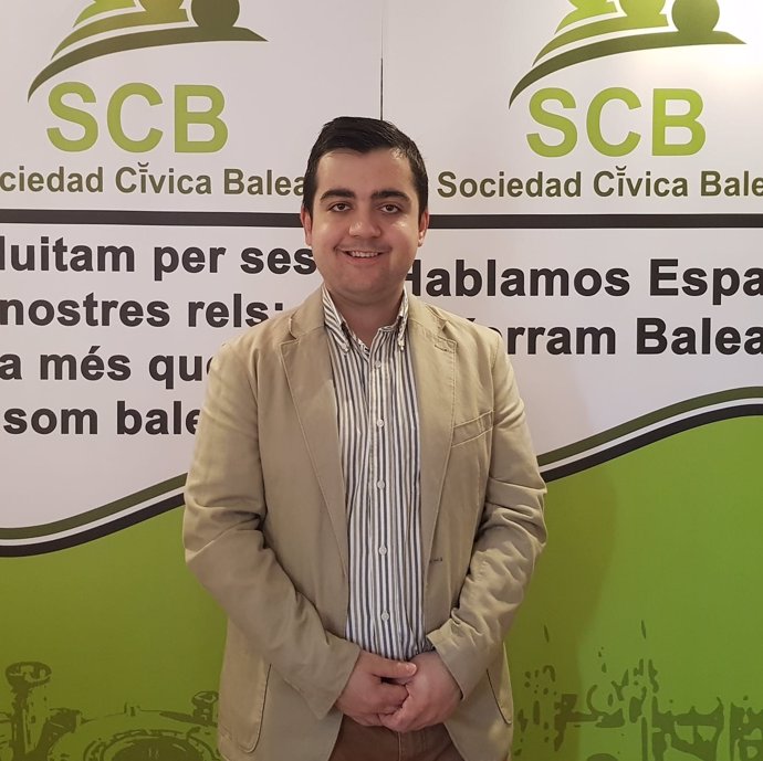 El presidente de Sociedad Cívica Balear, Cosme Bernat Brull
