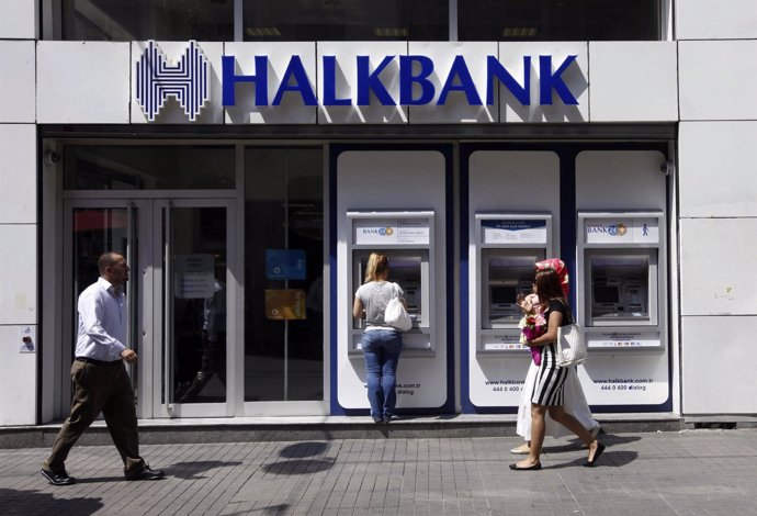 Oficina del banco Halkbank en Estambul.