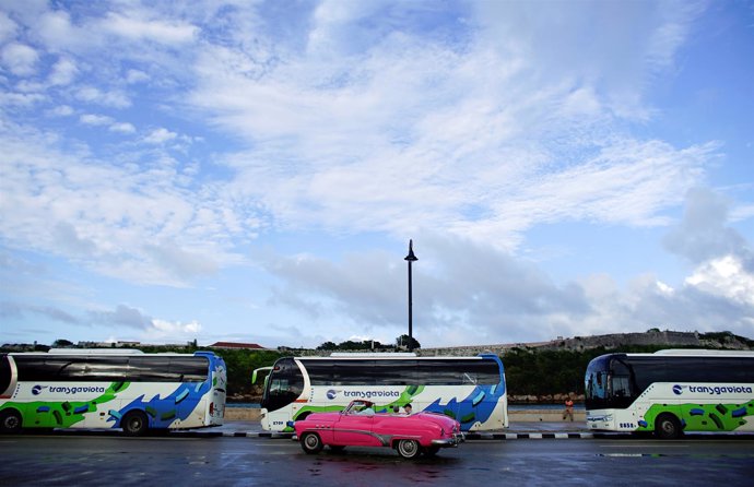 Autobuses de Gaviota en Cuba.