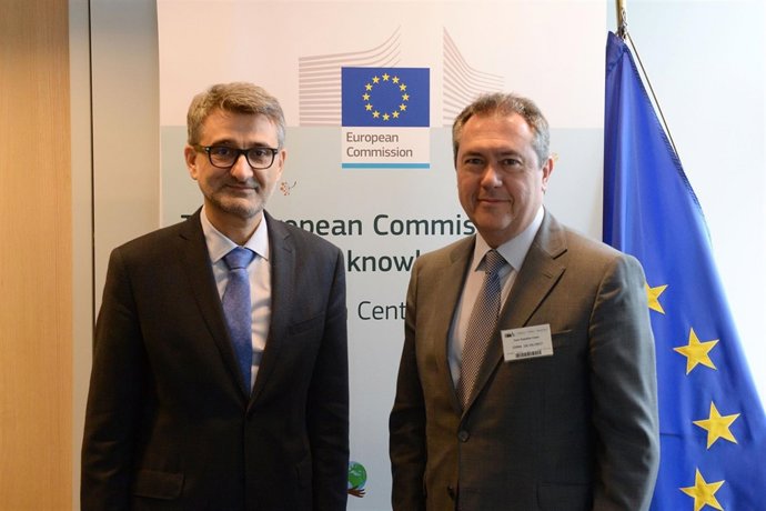 El alcalde de Sevilla en la Comisión Europea