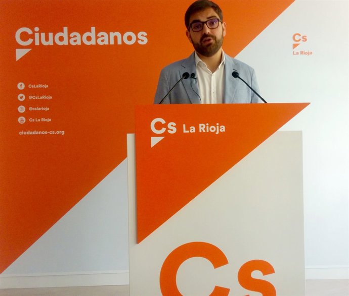 Diego Ubis, en la rueda de prensa