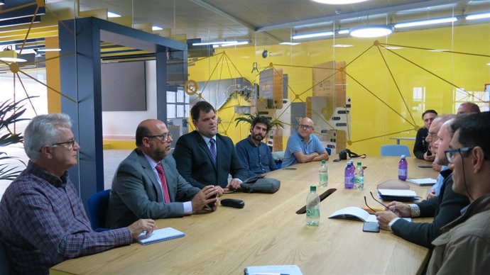 Reunión entre Guaguas Municipales y Cermi