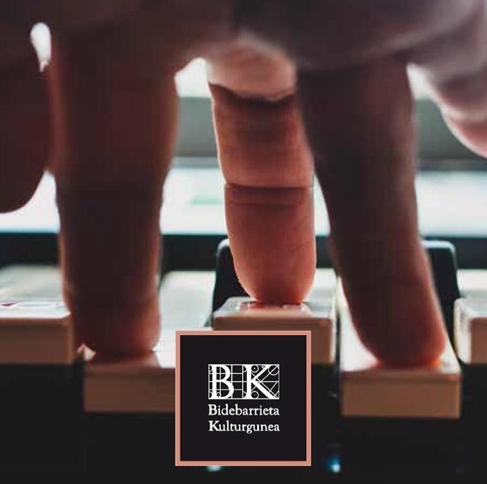 Homenaje poético musical