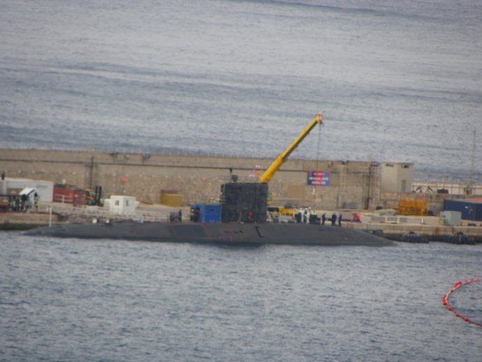 El submarino HMS 'Talent' de la armada británica en Gibraltar