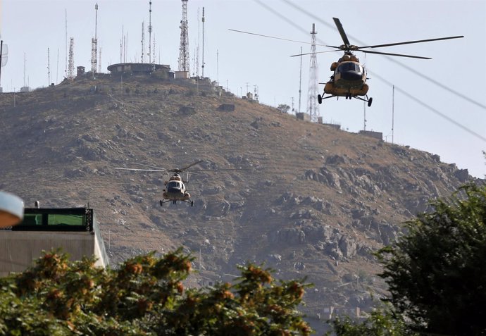 Helicóptero de combate del Ejército afgano