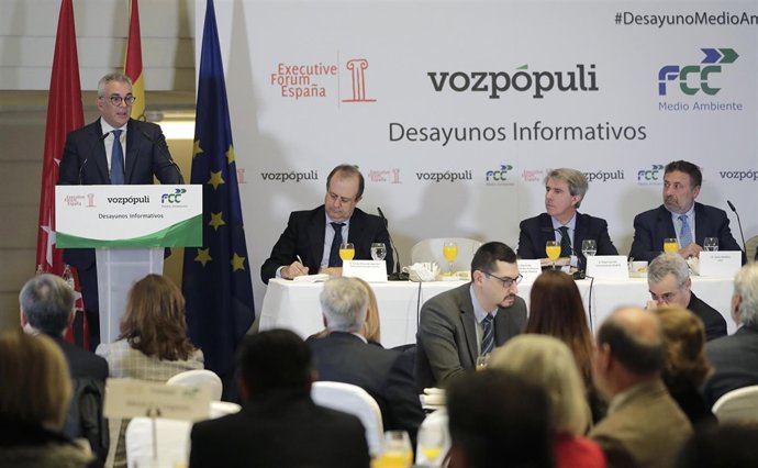 El consejero de Medio Ambiente de la Comunidad, Carlos Izquierdo