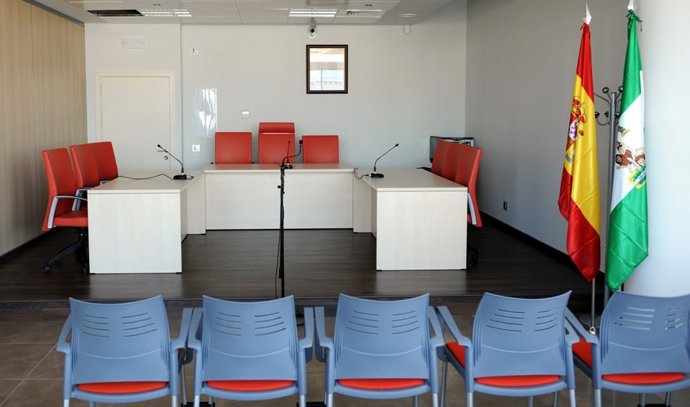 Justicia gratuita, abogados, procuradores