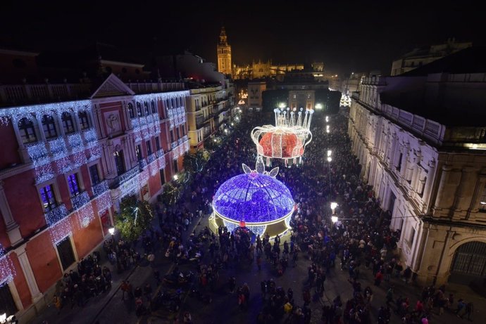 El centro de Sevilla, repleto en Navidad
