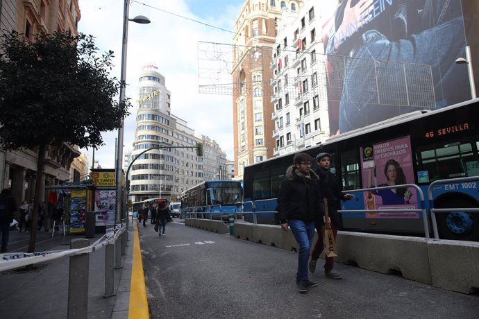 Semipeatonalización y restricción a dos carriles en la calle Gran Vía de Madrid