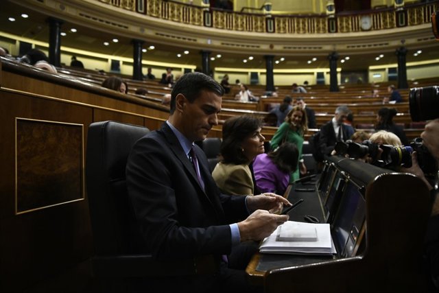 Pedro Sánchez comparece en el Congreso para informar de la situación en Cataluña