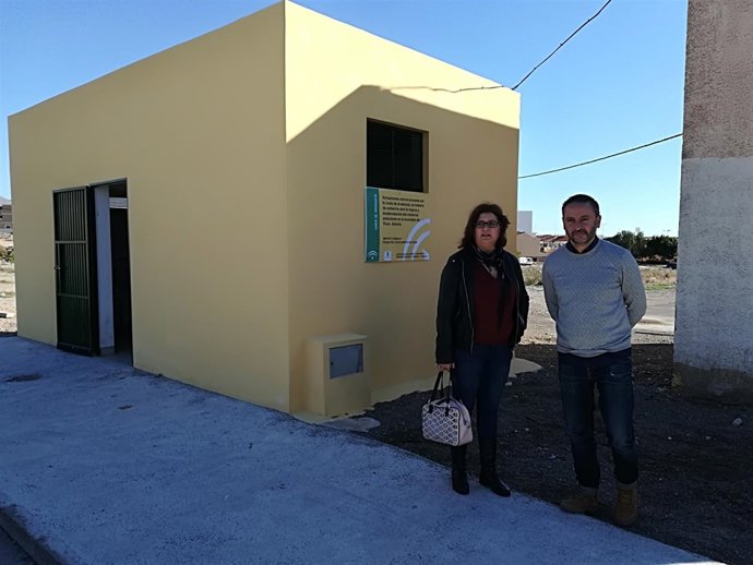 Aseos instalados en el recinto de Vícar
