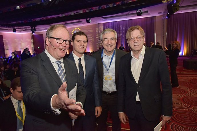 Hans van Baalen, Albert Rivera, Luis Garicano y Guy Verhofstadt