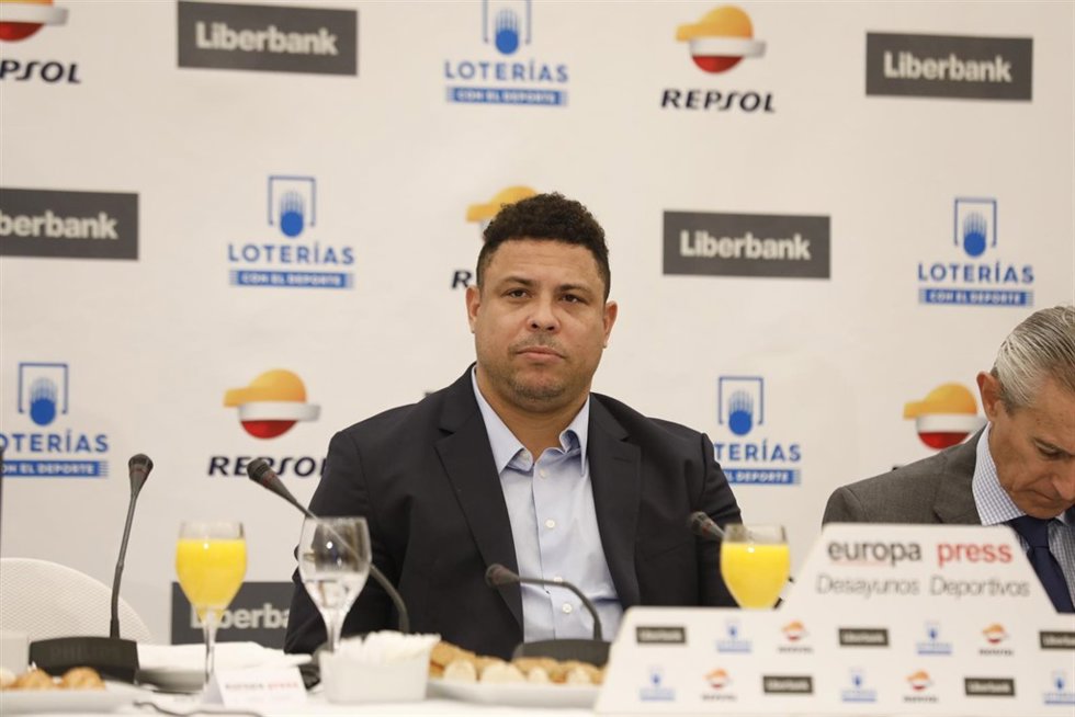 Desayuno Deportivo de Europa Press "Proyecto Real Valladolid" con Ronaldo Nazári
