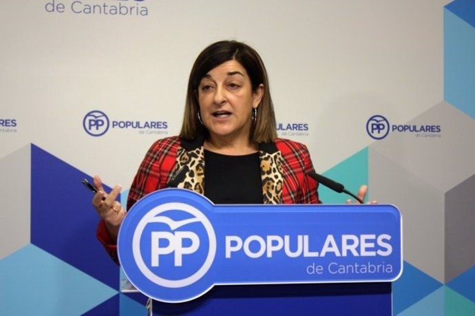 María José Sáenz de Buruaga en rueda de prensa