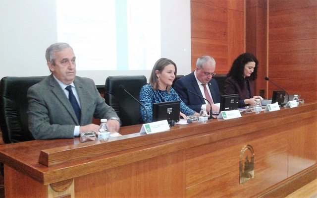 Inauguración del curso sobre violencia de género.