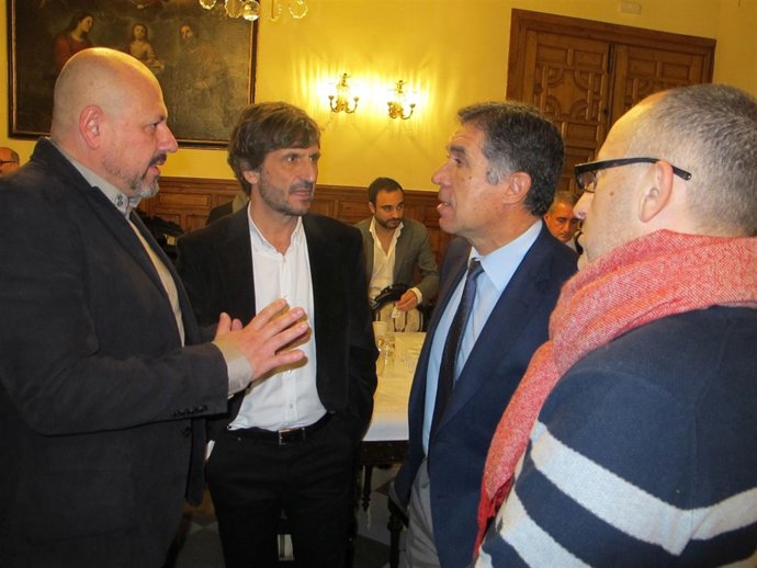 El presidente del TSJA con periodistas