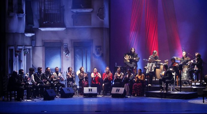 Grupo villancicos toma castaña navidad cádiz museo picasso