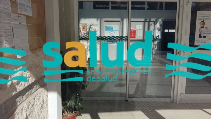Entrada a un centro de salud en Aragón