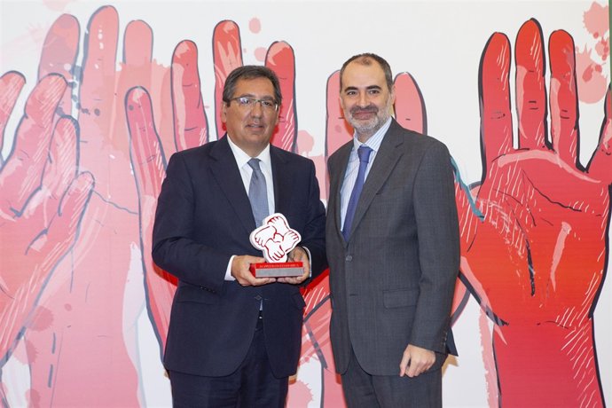 Presidente de la Fundación Cajasol, Antonio Pulido