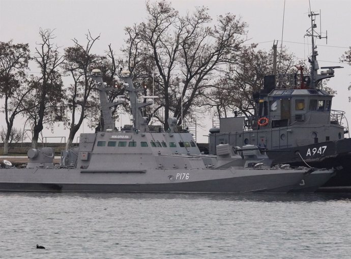 Los buques ucranianos capturados por Rusia, en el puerto de Kerch, en Crimea