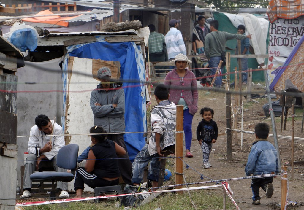 La Pobreza En Argentina Alcanza Su Nivel Más Alto De La última Década