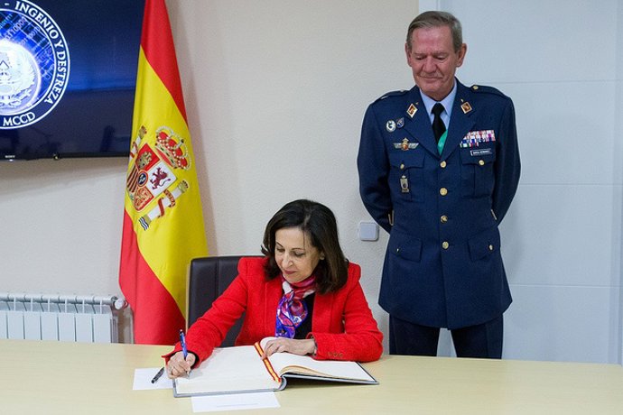 La ministra de Defensa, Margarita Robles
