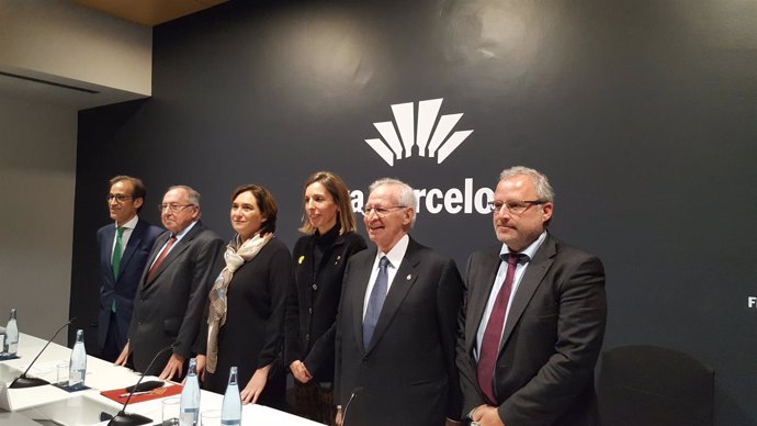 P.Relat, J.L.Bonet, A.Colau, À.Chacón, M.Valls y C.Serrallonga