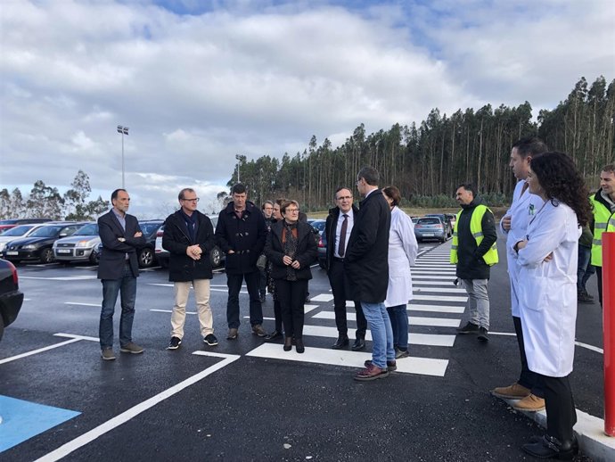 Real visita las obras del edificio de consultas junto al alcalde