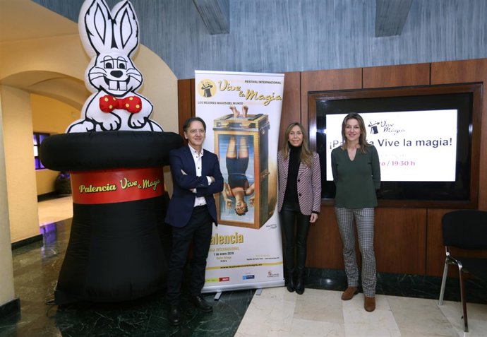 Presentación de la gala de Magia.