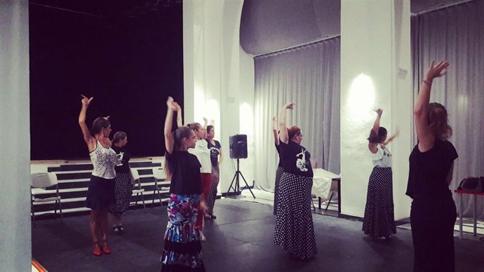 Taller de flamenco en la Escuela de Artes Escénicas de San Miguel de Alcalá