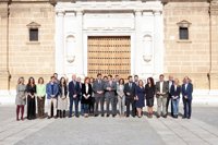 Cs sigue negociando con el PP-A pero pide "explicaciones" por el encuentro de Moreno con Vox