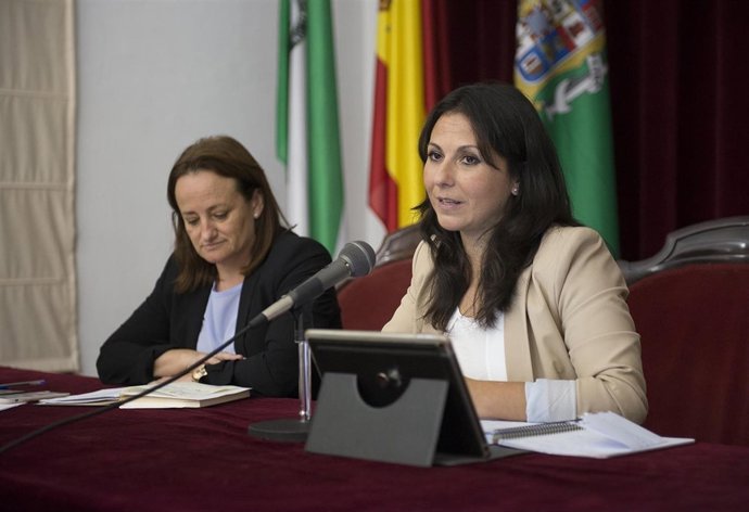 La responsable de gestión del Profea de la Diputación de Cádiz, Isabel Moreno
