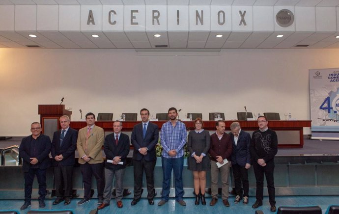 Acerinox Europa premia las mejores ideas de sus empleados