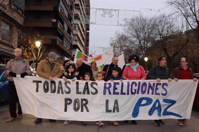 Marcha por la paz en Cáceres